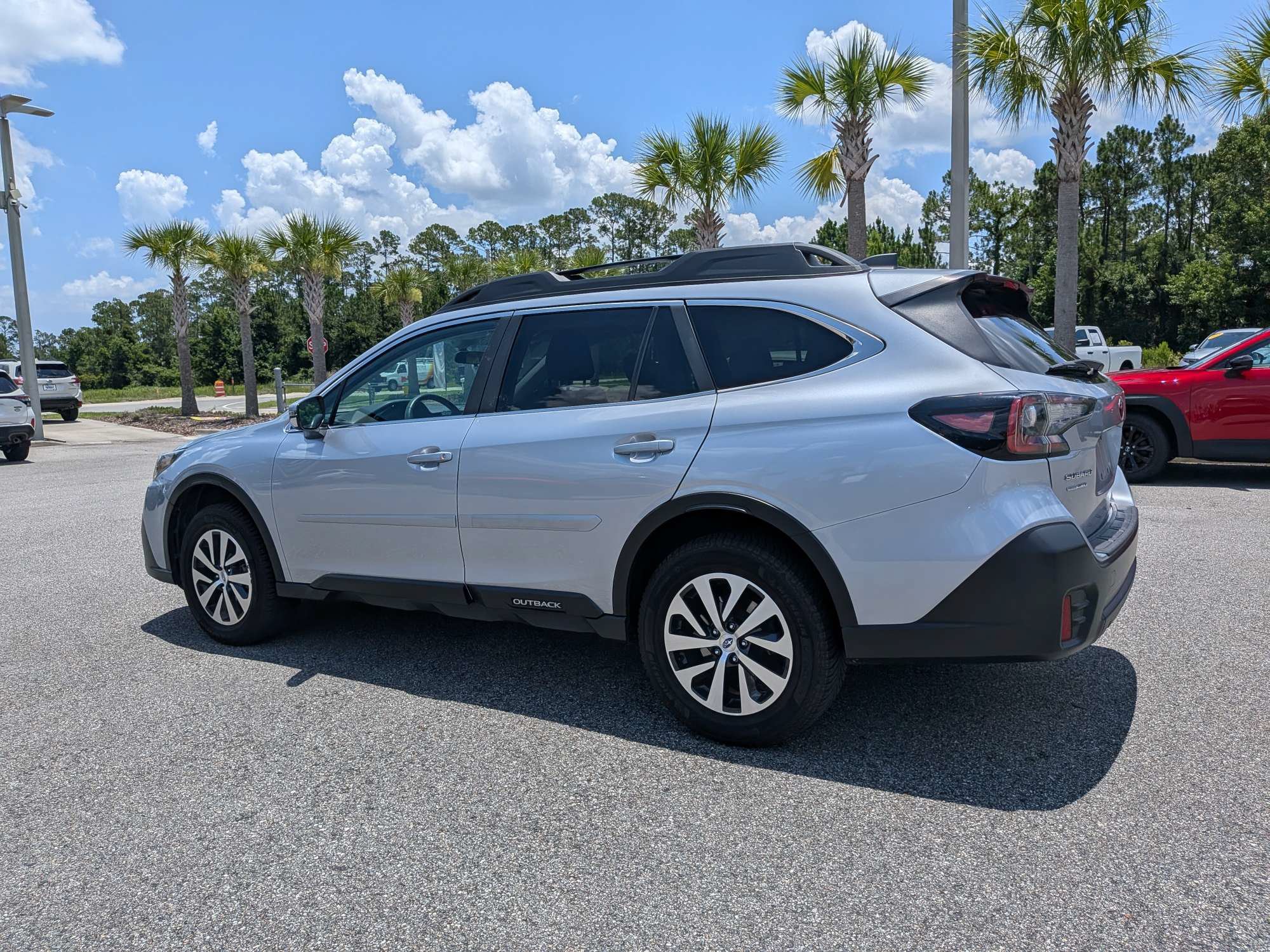 Used 2022 Subaru Outback Premium AWD/4WD image 6