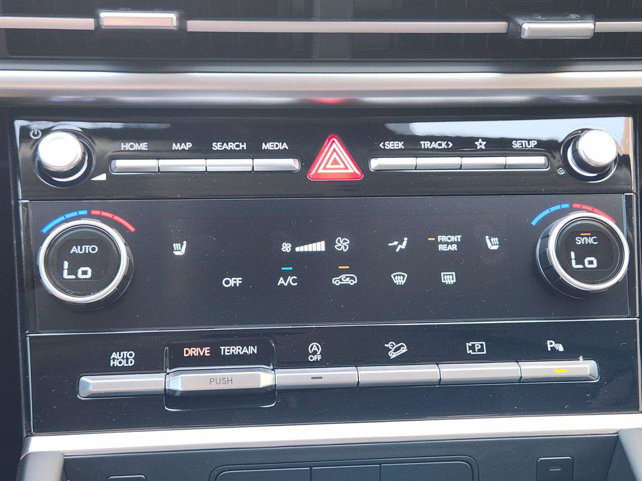 New 2026 Hyundai Santa Fe XRT AWD/4WD image 16