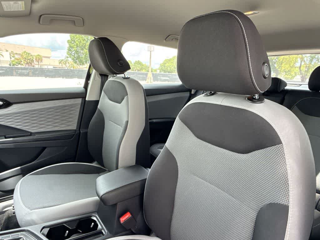 Certified 2024 Volkswagen Taos S FWD image 14