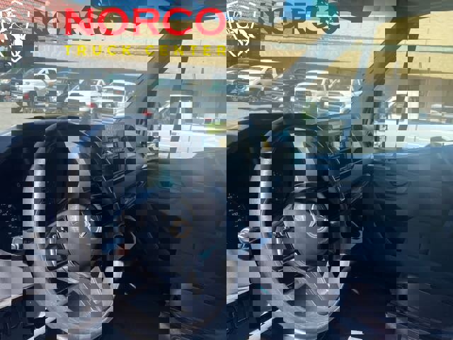 Used 2019 Mercedes-Benz Sprinter 144 image 14