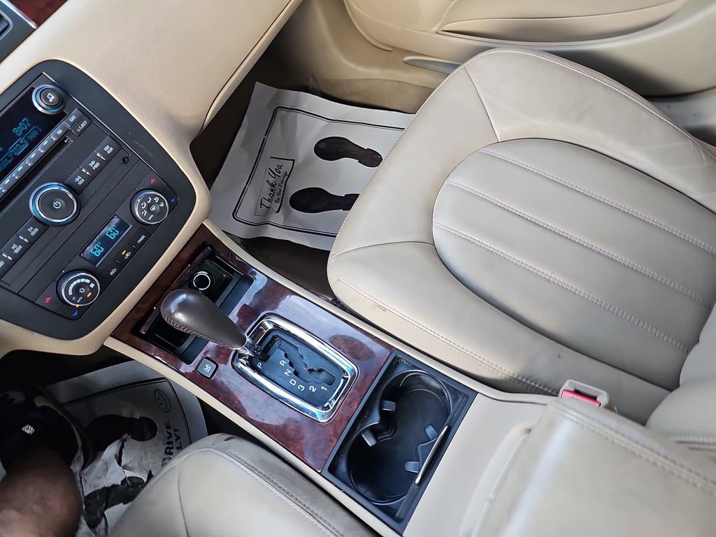 Used 2007 Buick Lucerne CXL w/ Luxury Package image 26