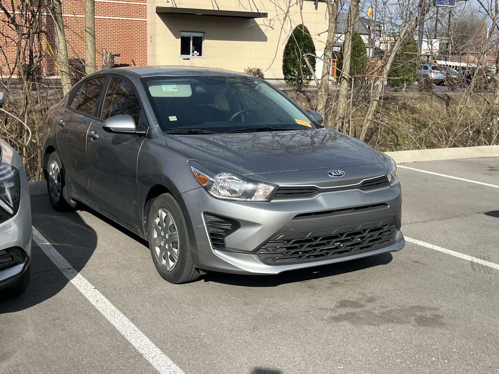 Used 2021 Kia Rio S image 1