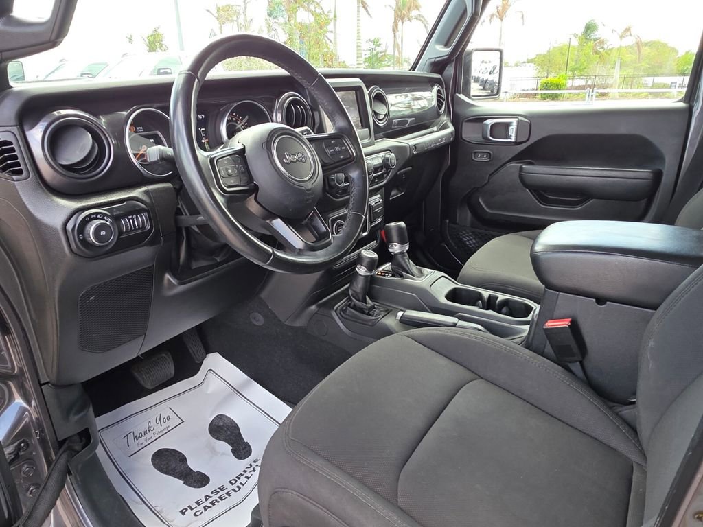 Used 2022 Jeep Wrangler Unlimited Sport image 23