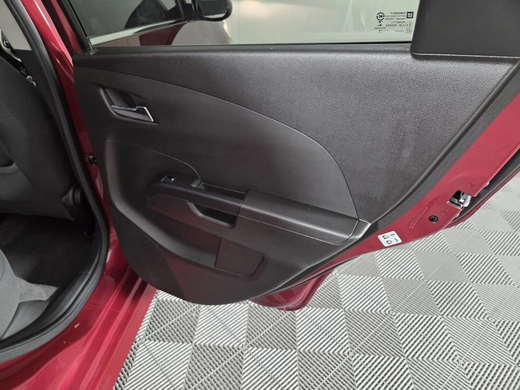 Used 2018 Chevrolet Sonic LT w/ Convenience Package FWD image 36