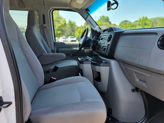 Used 2012 Ford E-350 and Econoline 350 XLT RWD image 11