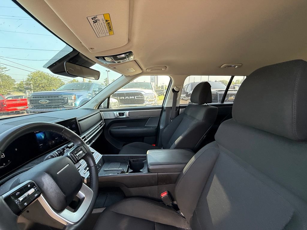 Used 2024 Hyundai Santa Fe SE AWD/4WD image 12