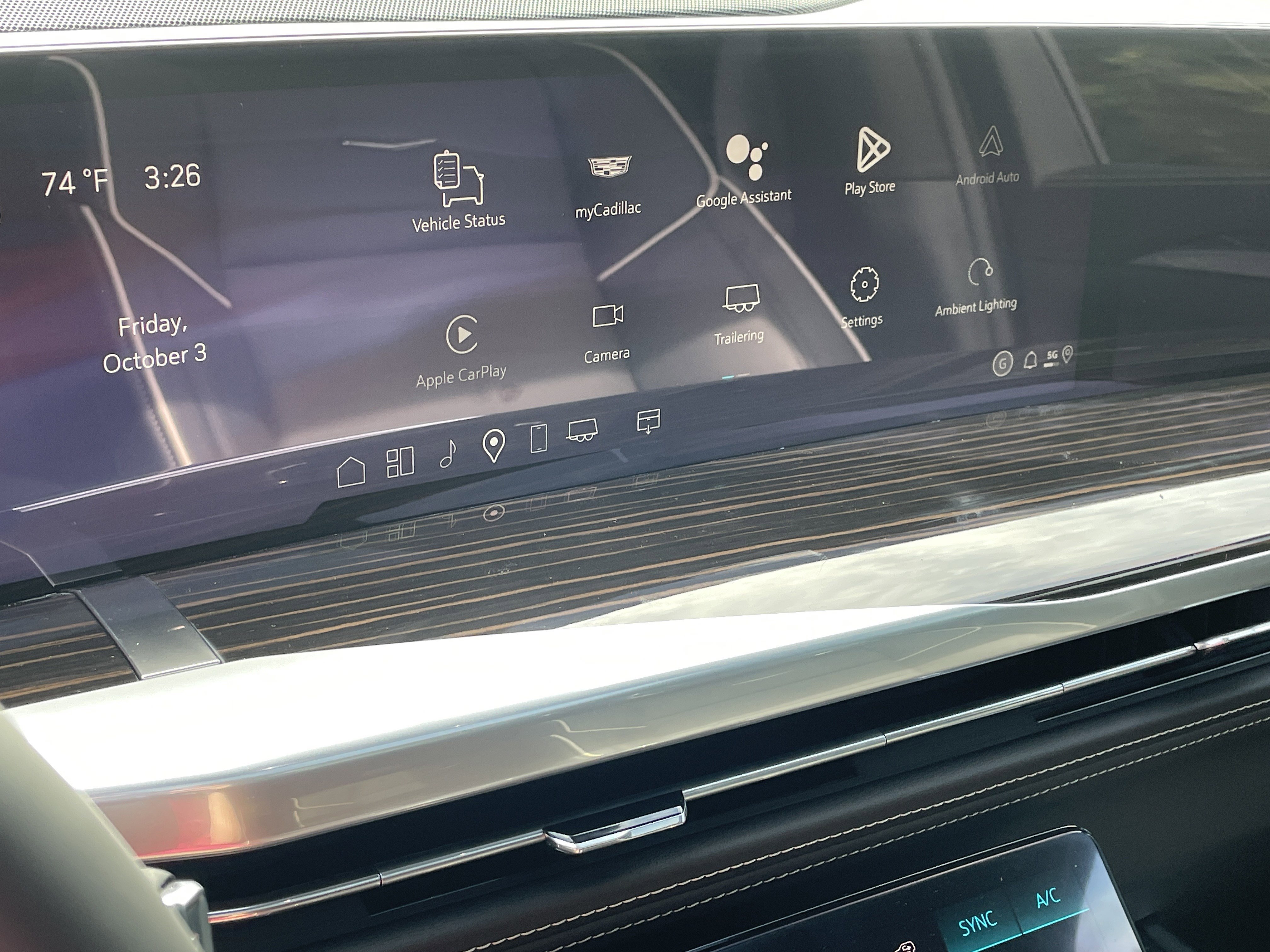 New 2026 Cadillac Escalade Luxury image 24