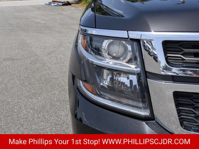 Used 2017 Chevrolet Tahoe LT w/ Luxury Package RWD image 9
