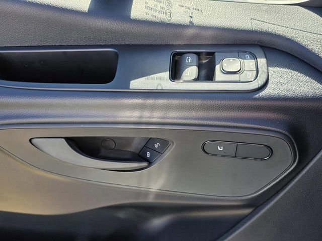 Used 2024 Mercedes-Benz Sprinter 3500 image 10