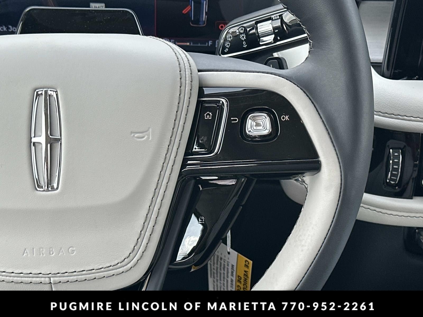 New 2026 Lincoln Aviator Reserve RWD image 27