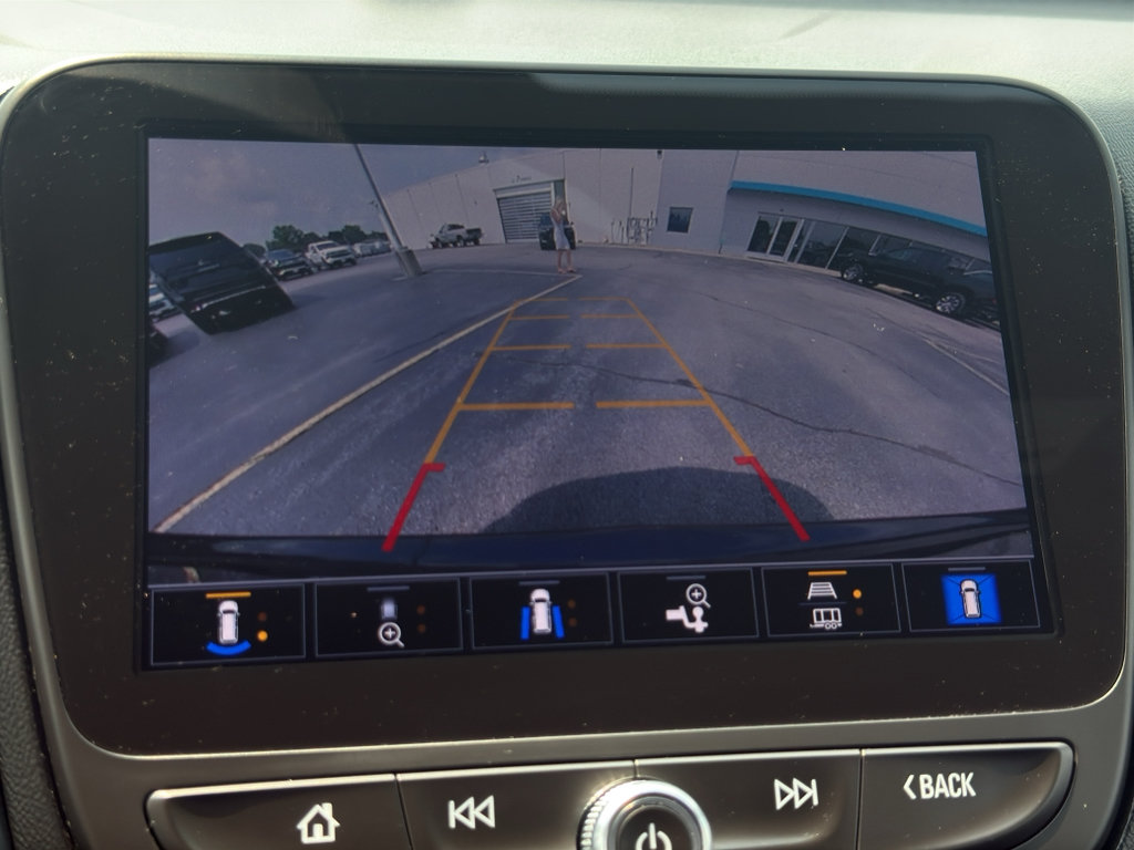 Certified 2022 Chevrolet Equinox RS w/ Infotainment Package AWD/4WD image 19