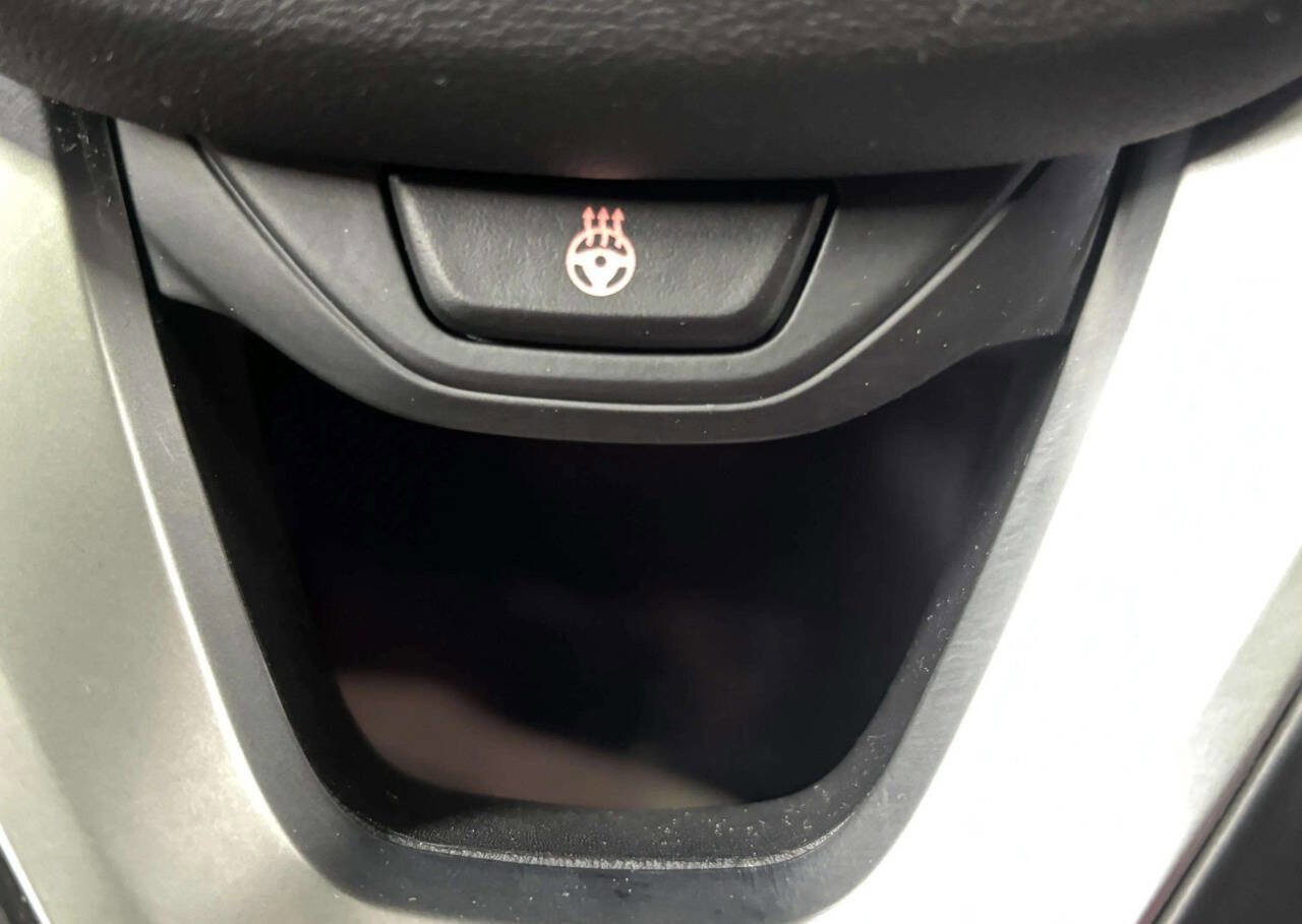 Used 2019 BMW 330i xDrive Sedan AWD/4WD image 39