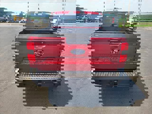 New 2025 Ford Maverick XLT w/ XLT Luxury Package image 13