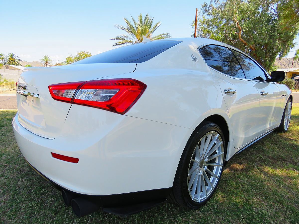 Used 2014 Maserati Ghibli RWD image 9