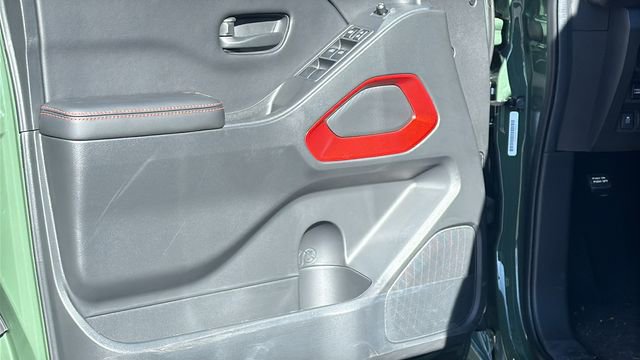 New 2026 Nissan Frontier PRO-4X w/ Pro-4x Convenience Package image 23