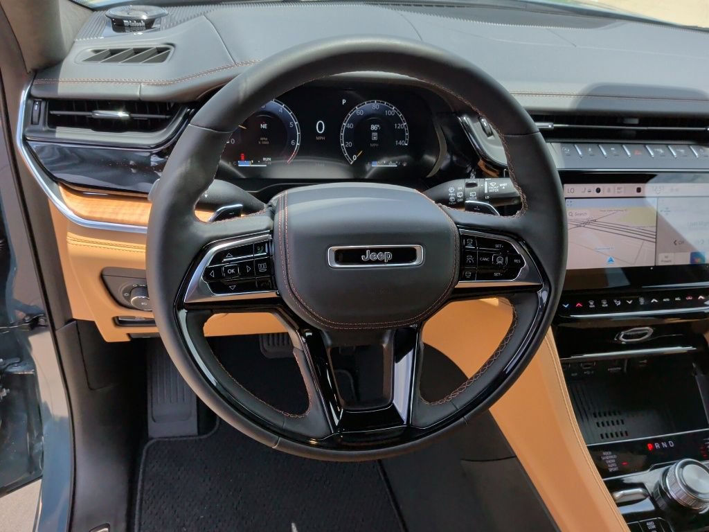 New 2026 Jeep Grand Cherokee Summit w/ Obsidian Package AWD/4WD image 17