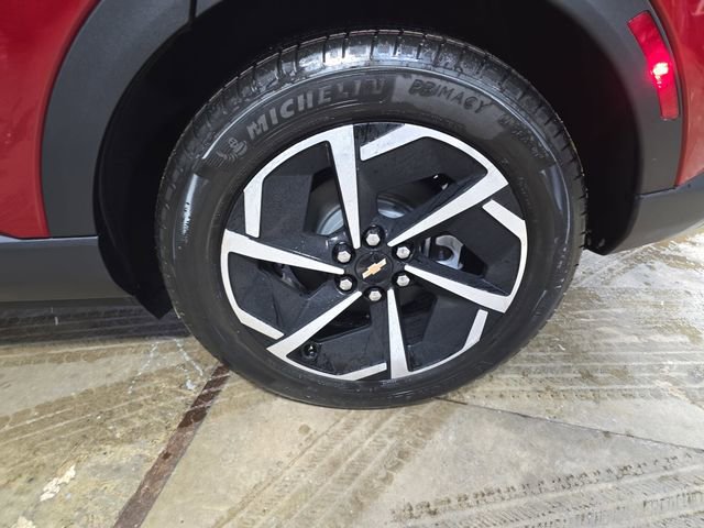 New 2026 Chevrolet Equinox EV LT image 34