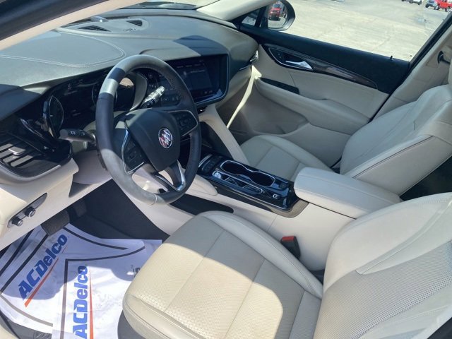 Used 2021 Buick Envision Essence image 16