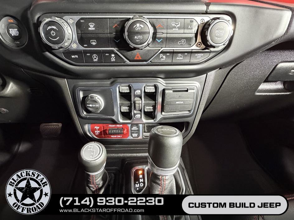 Used 2022 Jeep Gladiator Rubicon w/ LED Lighting Group AWD/4WD image 44