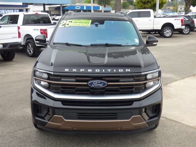 Used 2025 Ford Expedition King Ranch AWD/4WD image 8