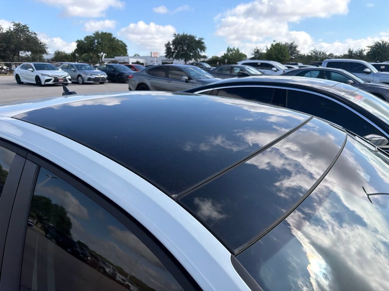 Used 2024 Volkswagen Jetta SEL FWD image 5