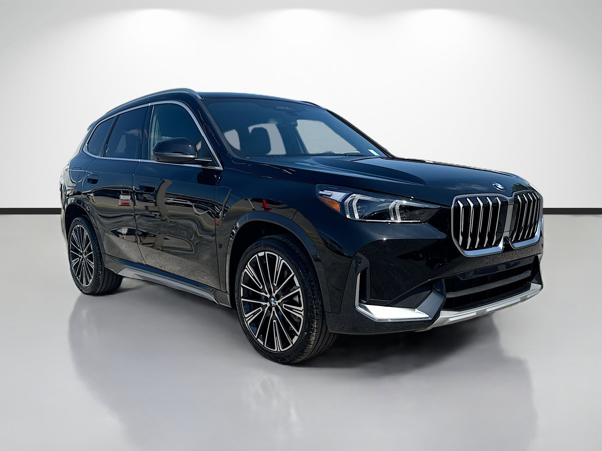 New 2026 BMW X1 xDrive28i w/ Technology Package