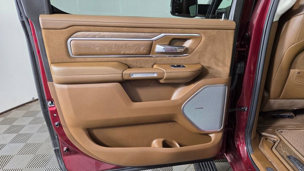 Used 2023 RAM 1500 Limited image 29