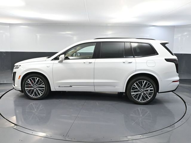 Used 2024 Cadillac XT6 Sport w/ Platinum Package image 9
