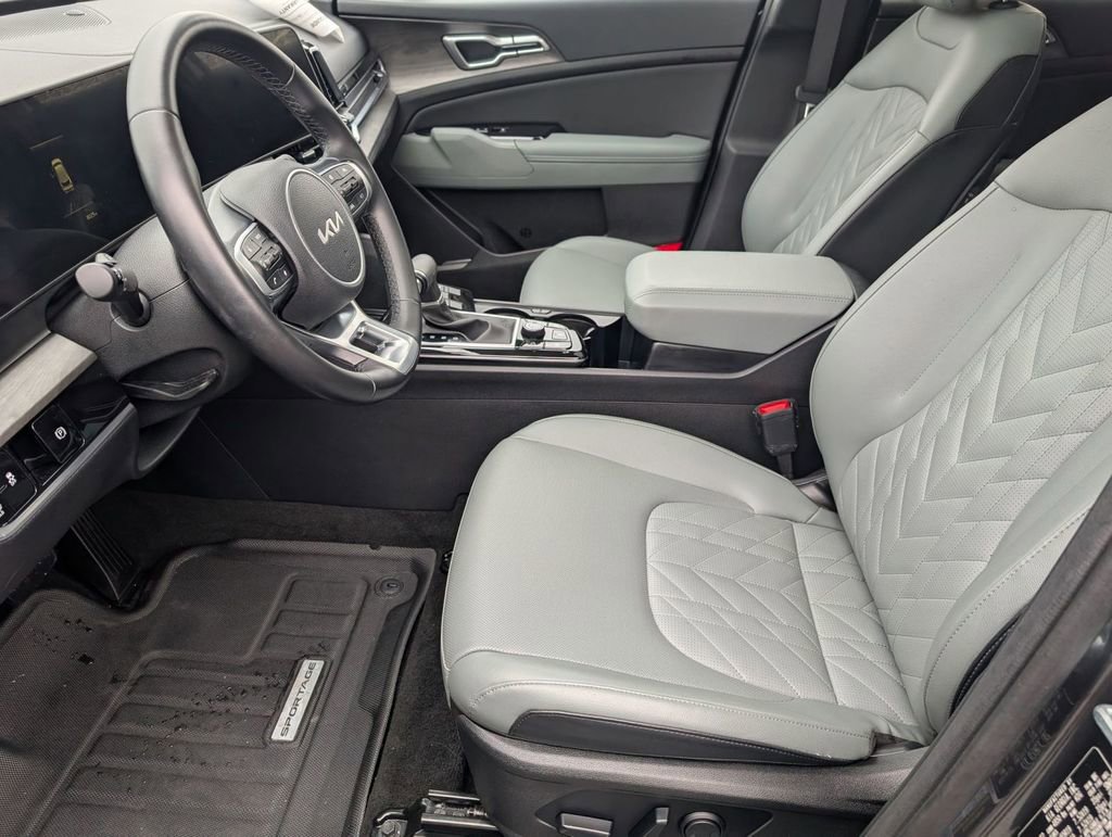 Used 2023 Kia Sportage X-Line w/ X-Line Premium Package image 22