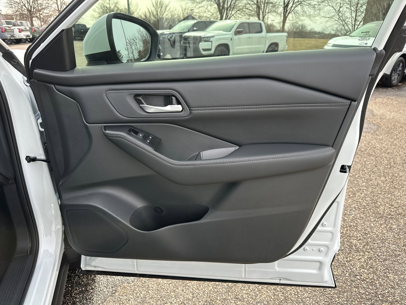 New 2026 Nissan Rogue SV w/ SV Premium Package image 14