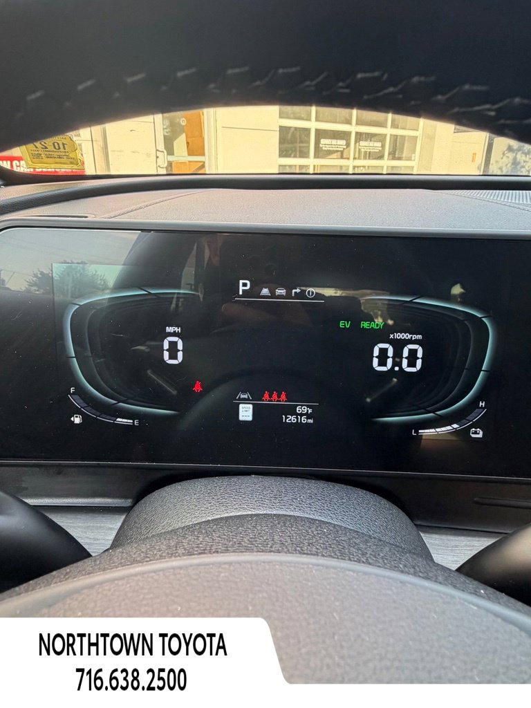 Used 2024 Kia Sportage X-Line AWD/4WD image 24