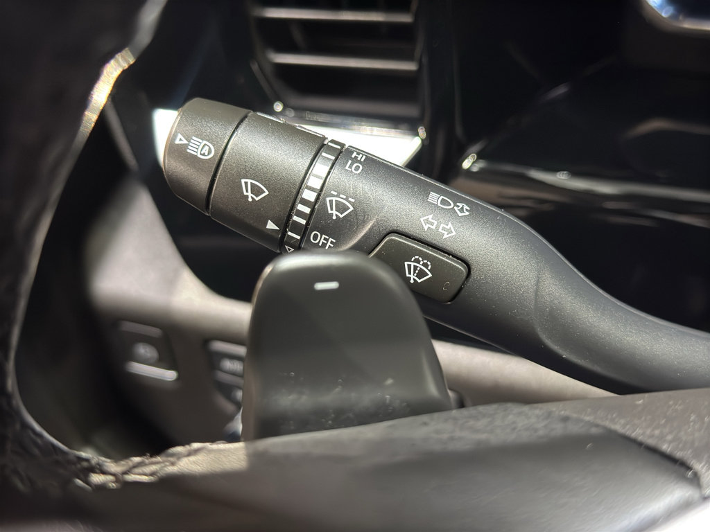 Used 2024 GMC Sierra 1500 Elevation w/ Elevation Premium Package image 29