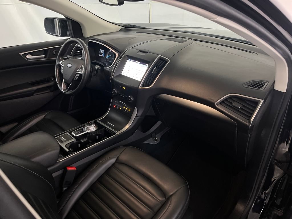 Used 2019 Ford Edge SEL w/ Equipment Group 201A image 22