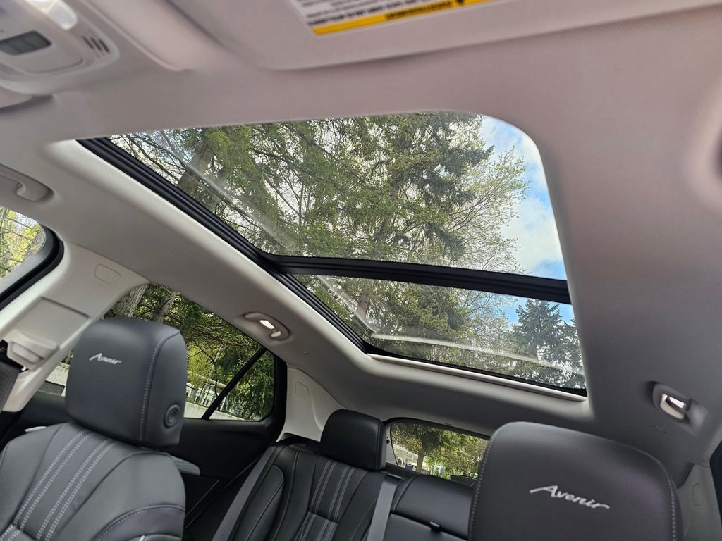 New 2026 Buick Envision Avenir AWD/4WD image 21