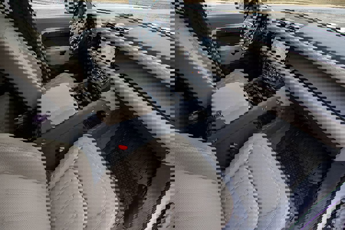 Used 2020 Land Rover Defender 110 S image 20