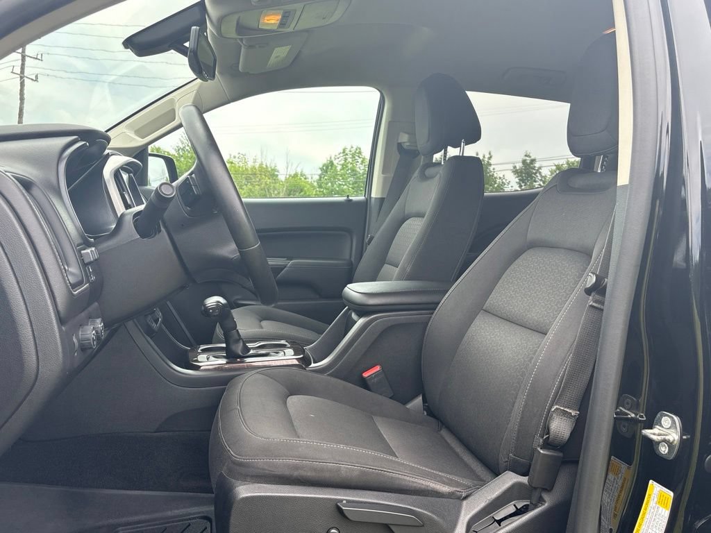 Used 2018 GMC Canyon SLE w/ Nightfall Edition AWD/4WD image 10