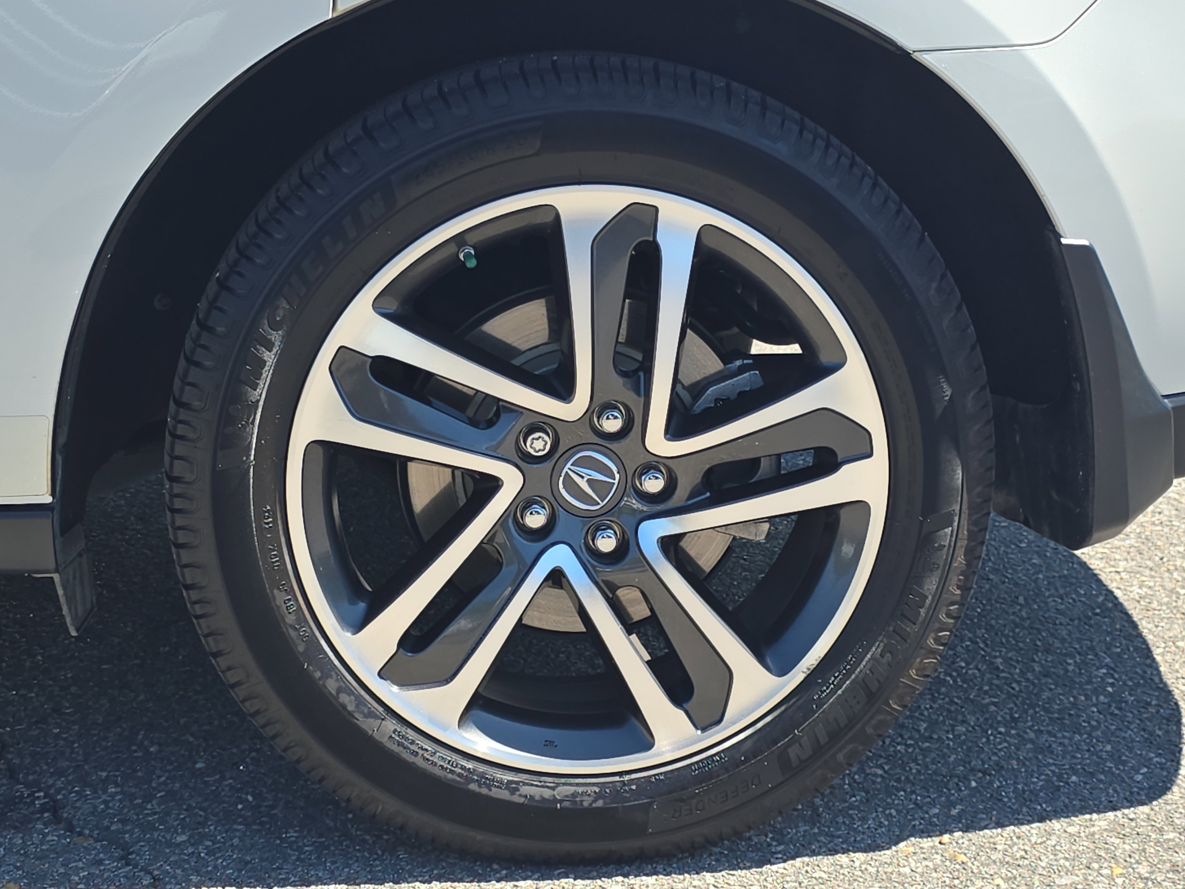 Used 2017 Acura MDX SH-AWD w/ Advance Package image 36