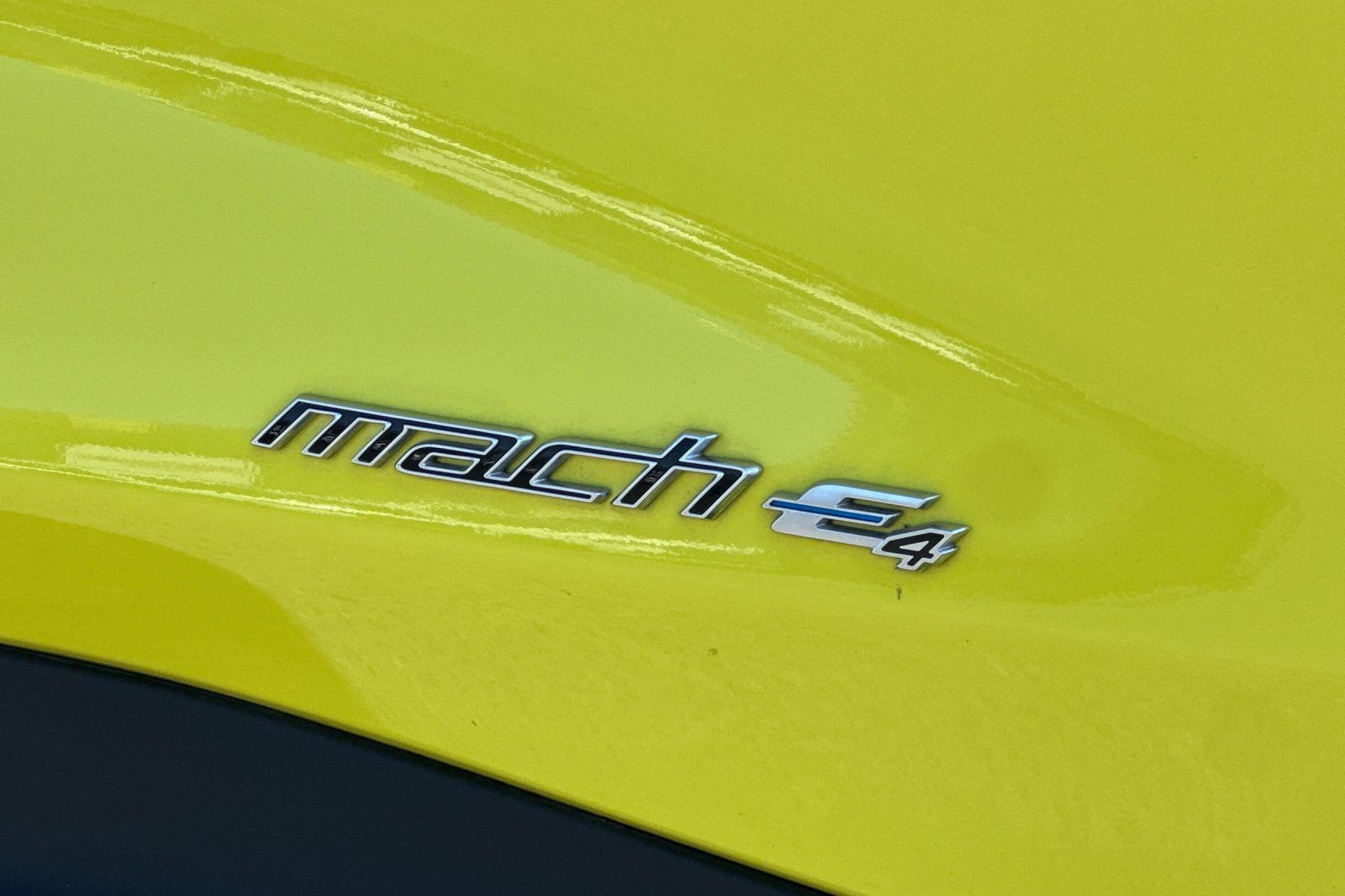 Certified 2025 Ford Mustang Mach-E Premium AWD/4WD image 27