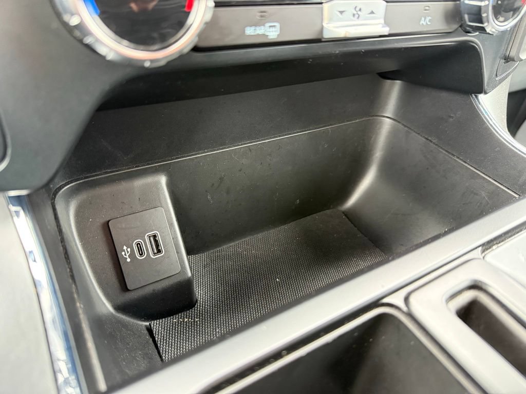 Used 2025 Ford F150 XLT w/ Equipment Group 301A Standard AWD/4WD image 19