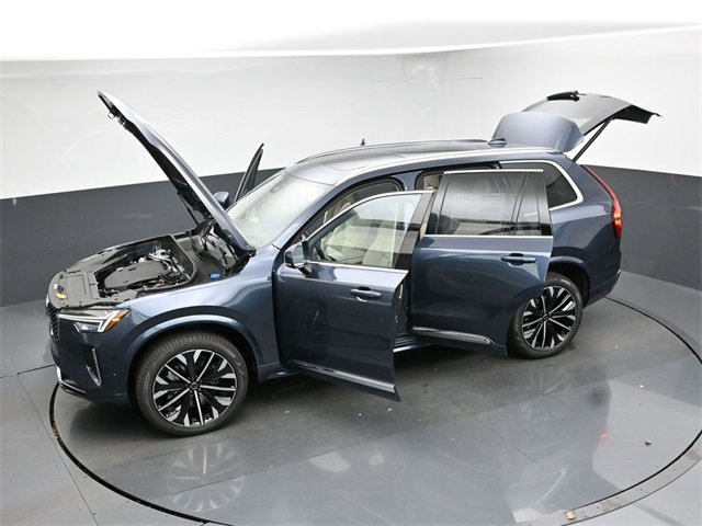 New 2026 Volvo XC90 B6 Ultra image 53