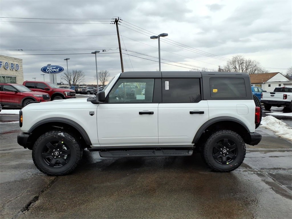 New 2025 Ford Bronco Big Bend w/ Black Diamond Package image 2