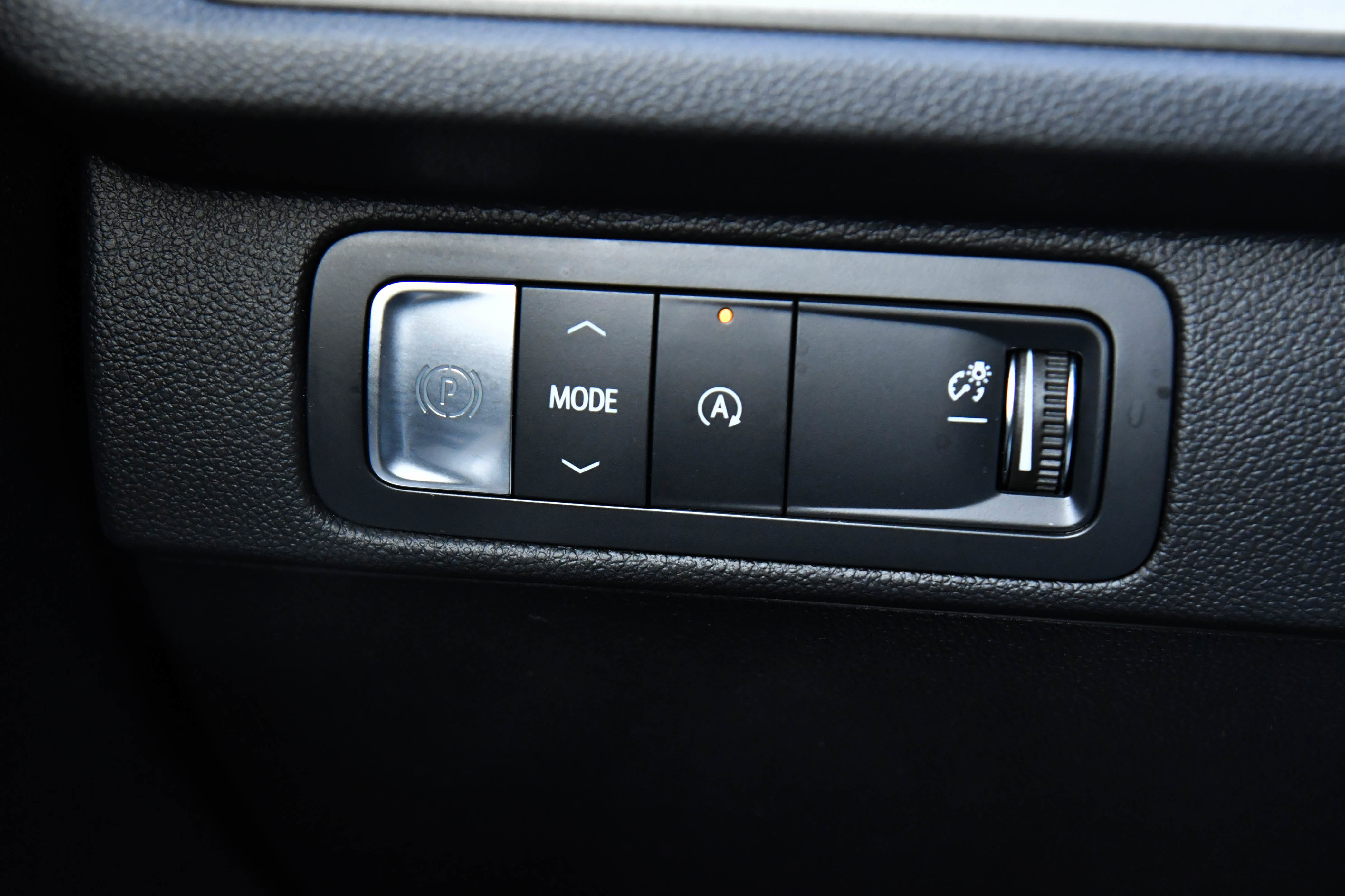 Used 2024 Chevrolet Traverse LT FWD image 41