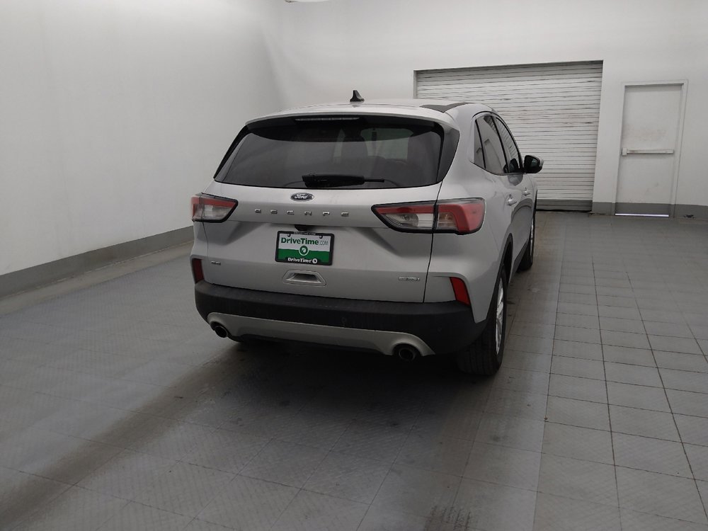 Used 2020 Ford Escape SE image 7
