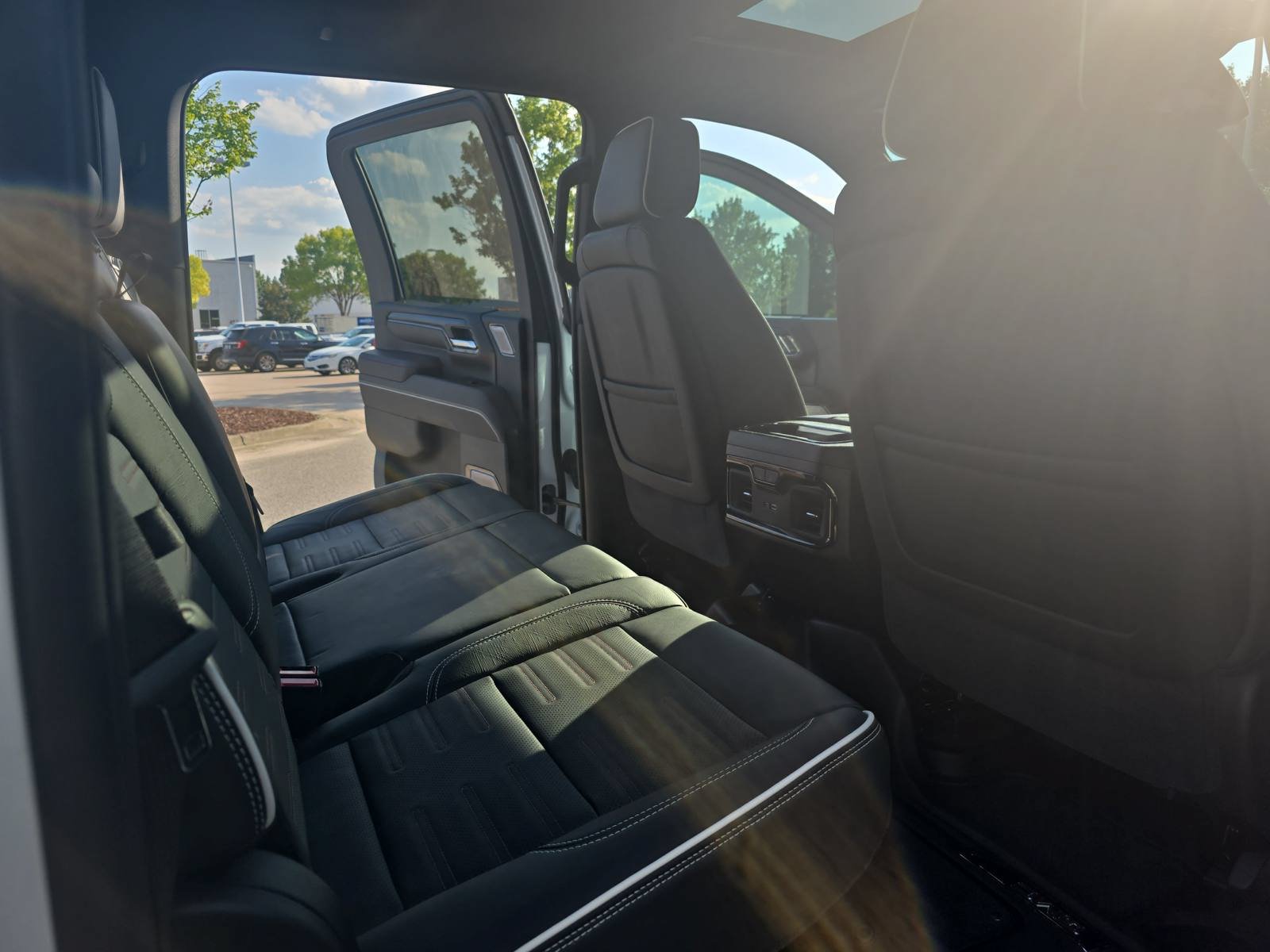 Used 2026 GMC Sierra 2500 AT4X AWD/4WD image 11