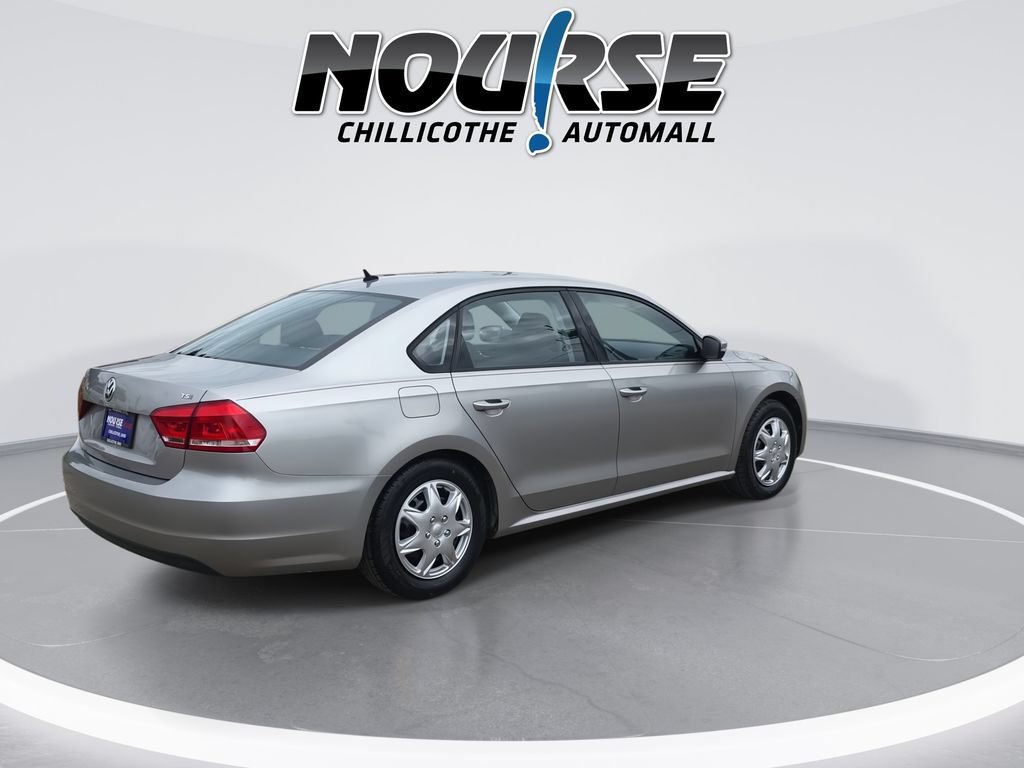 Used 2014 Volkswagen Passat 1.8T S FWD image 8