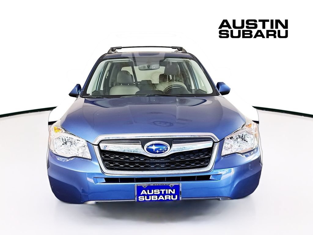 Used 2015 Subaru Forester 2.5i Limited AWD/4WD image 2
