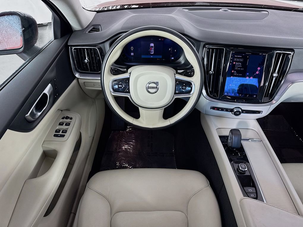 Used 2024 Volvo S60 B5 Core image 26
