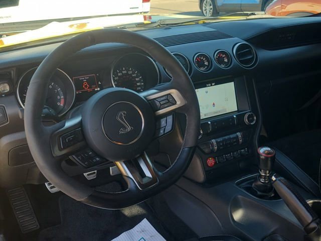 Used 2016 Ford Mustang Shelby GT350 w/ Technology Package image 8