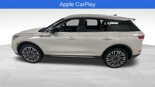 Used 2022 Lincoln Corsair Reserve image 6