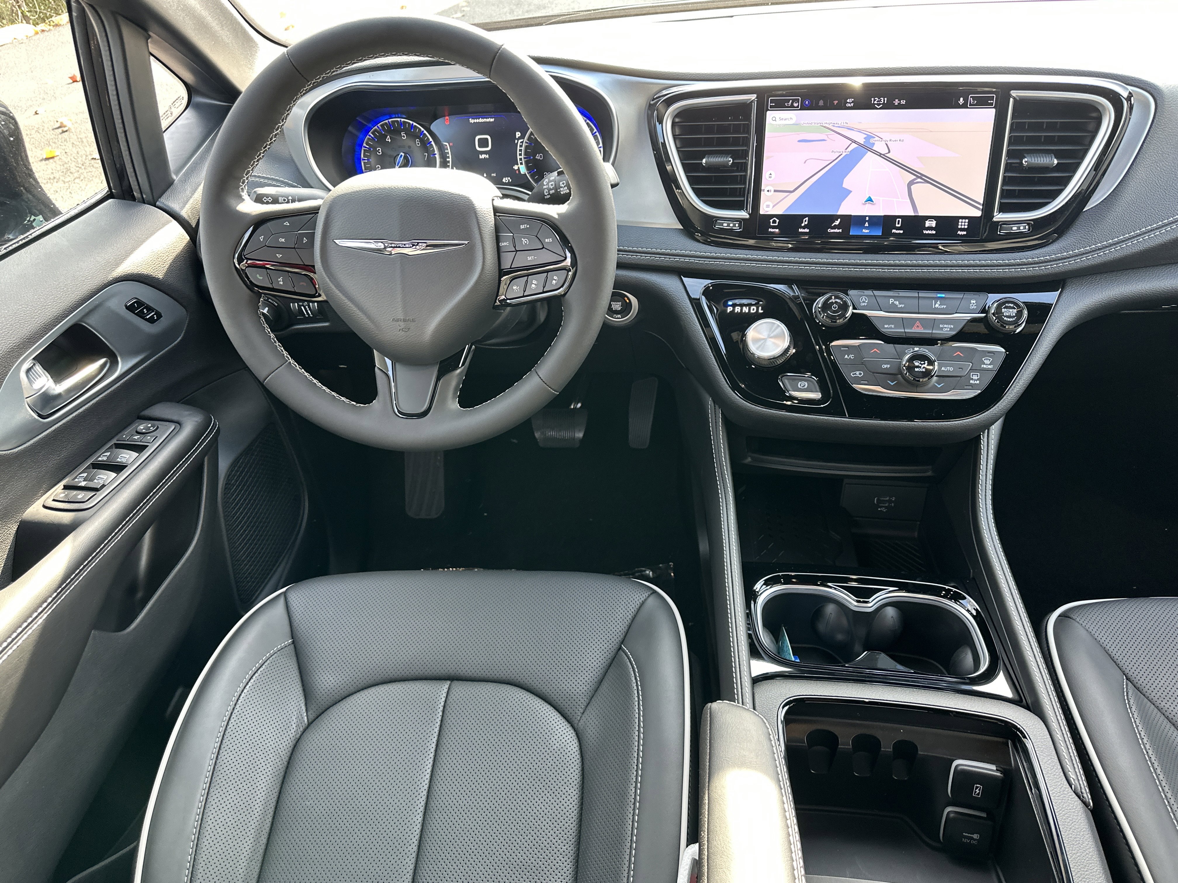 New 2026 Chrysler Pacifica Limited w/ S Appearance Package image 33